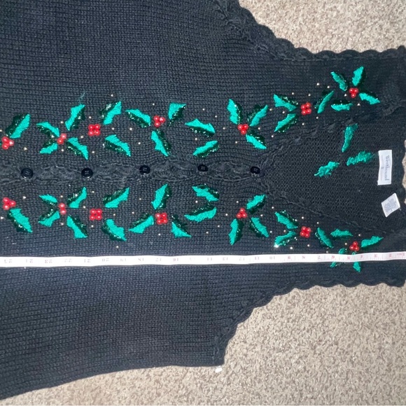 Westbound Black Sleeveless Cardigan with Green and Red Embroidery - Picture 4 of 6